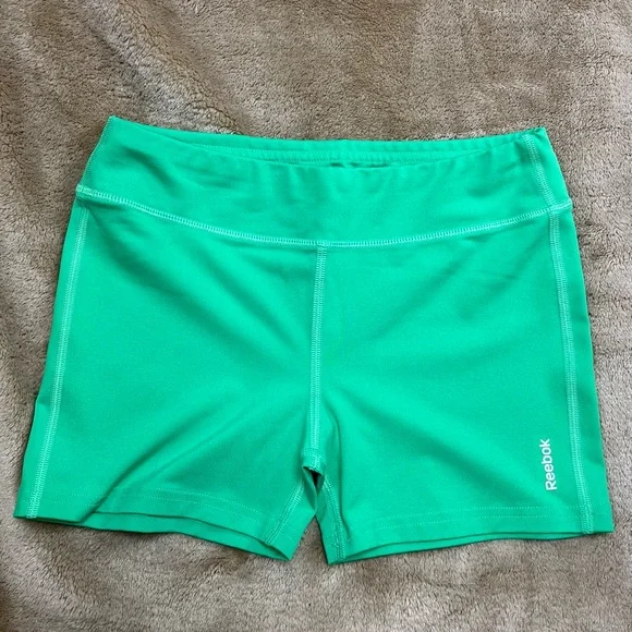 Reebok spandex shorts, size US kids L - Picture 1 of 3